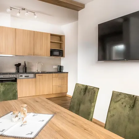 Peterlehen Apartment *