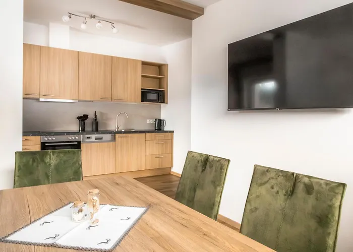Peterlehen Apartman *